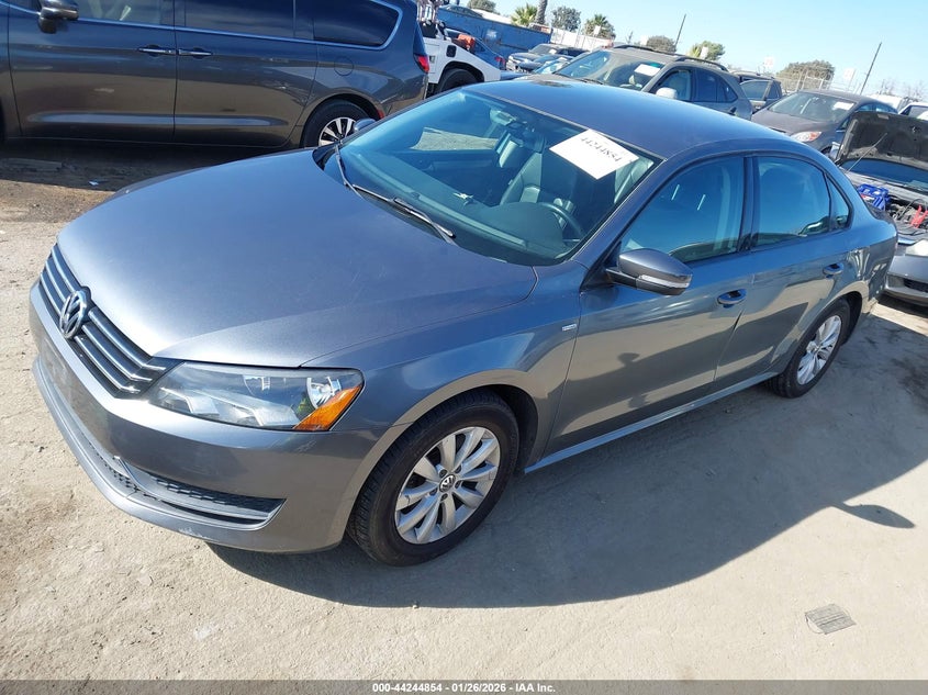 2014 Volkswagen Passat 1.8T Wolfsburg Edition