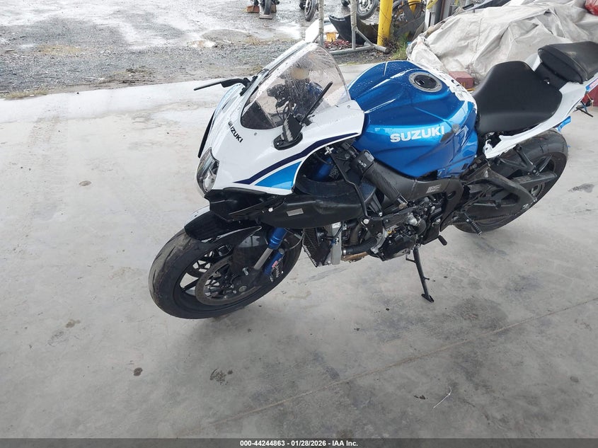 2025 Suzuki Gsx-R1000 R