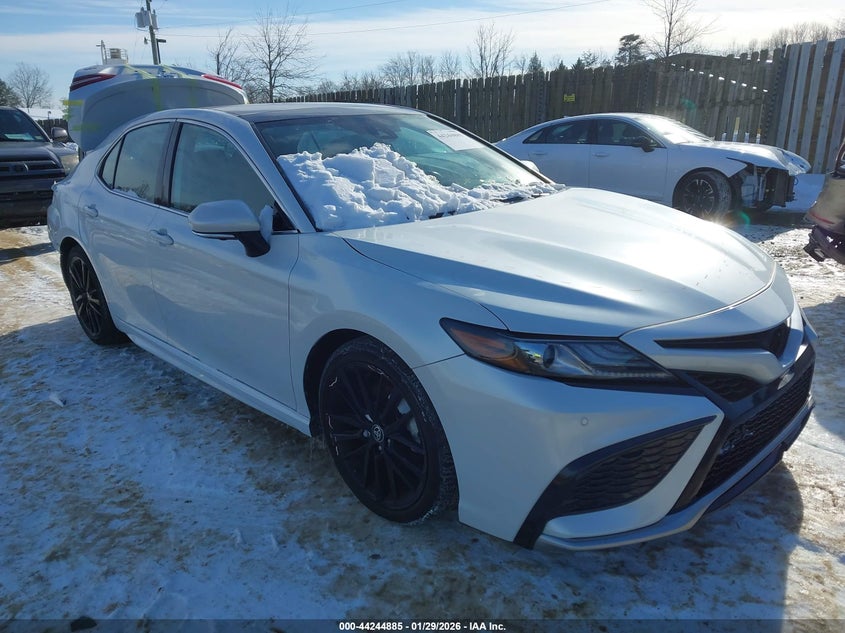 2022 Toyota Camry Xse V6