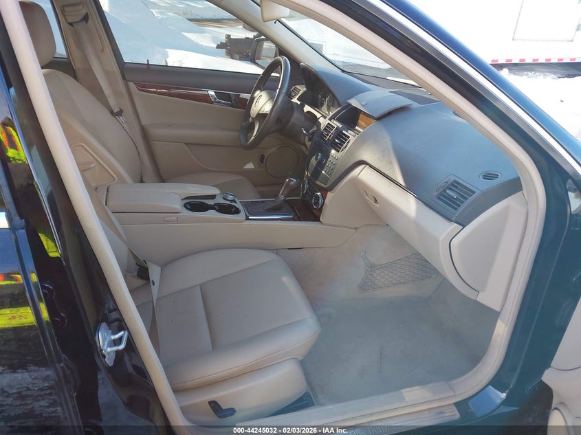 2009 Mercedes-Benz C 300 Luxury 4Matic