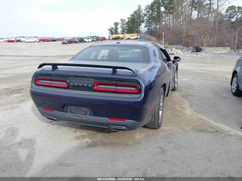 2015 Dodge Challenger Sxt