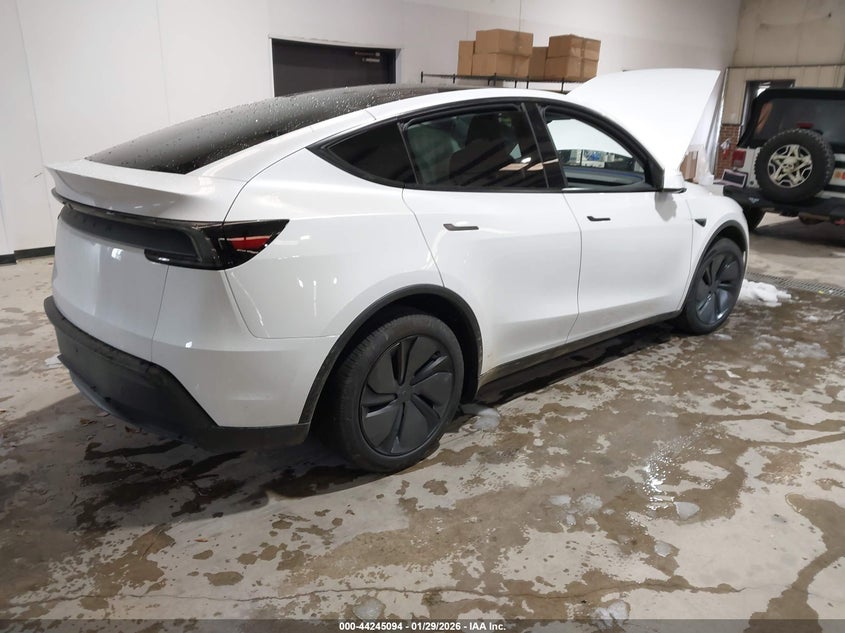 2026 Tesla Model Y Premium Rear-Wheel Drive/Standard Rear-Wheel Drive