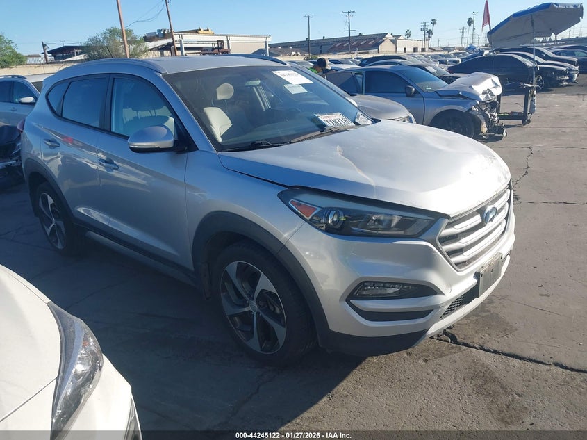 HYUNDAI TUCSON SPORT 2017