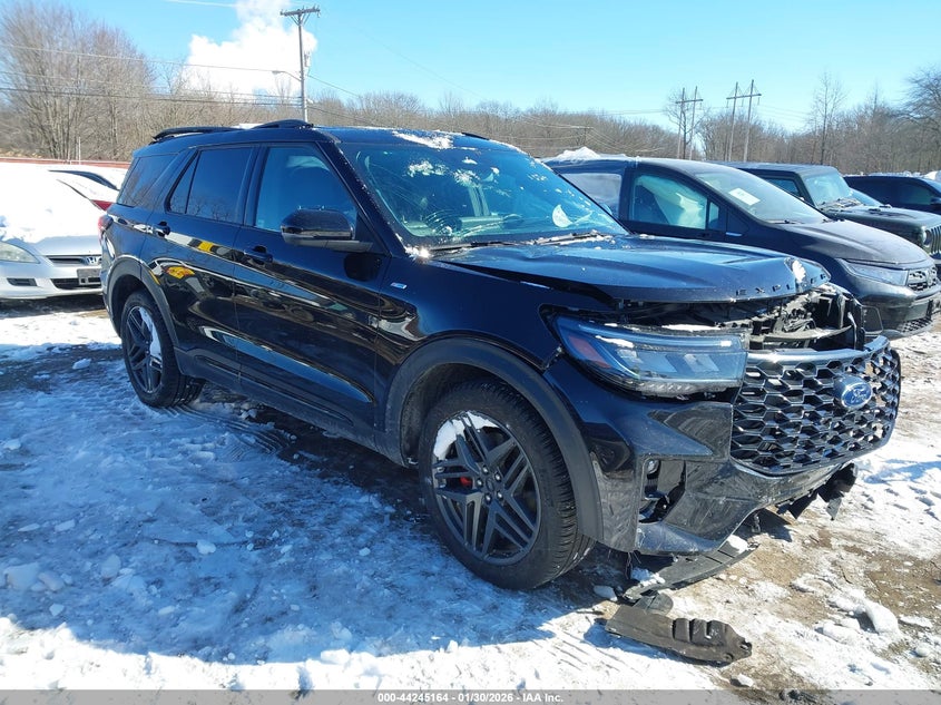 2025 Ford Explorer St-Line