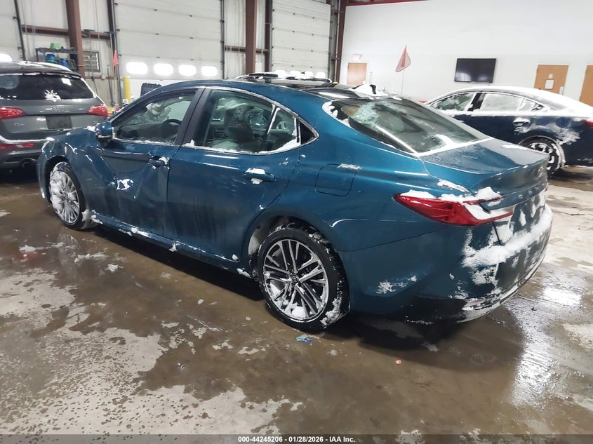 2025 Toyota Camry Xle