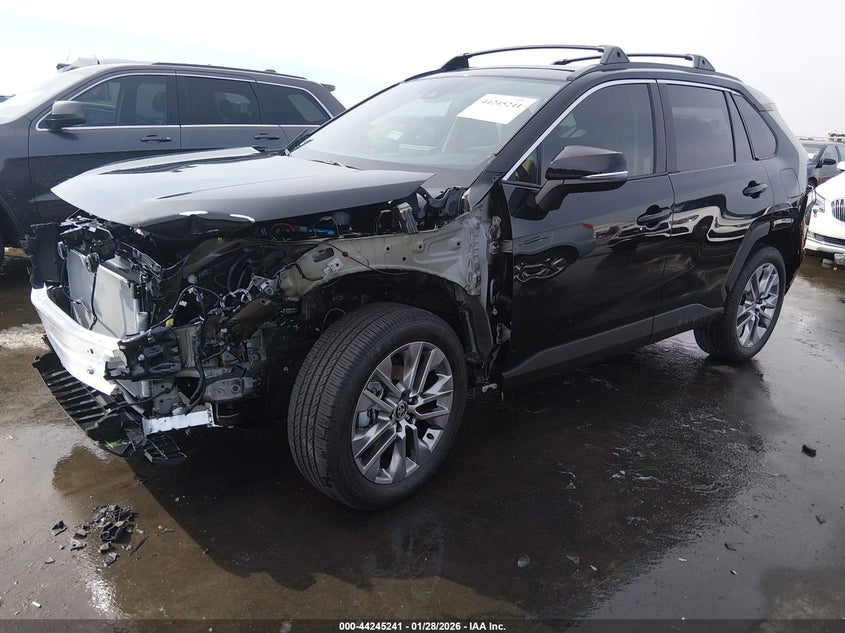 2025 Toyota Rav4 Xle Premium