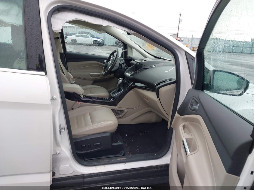 2017 Ford C-Max Energi Titanium