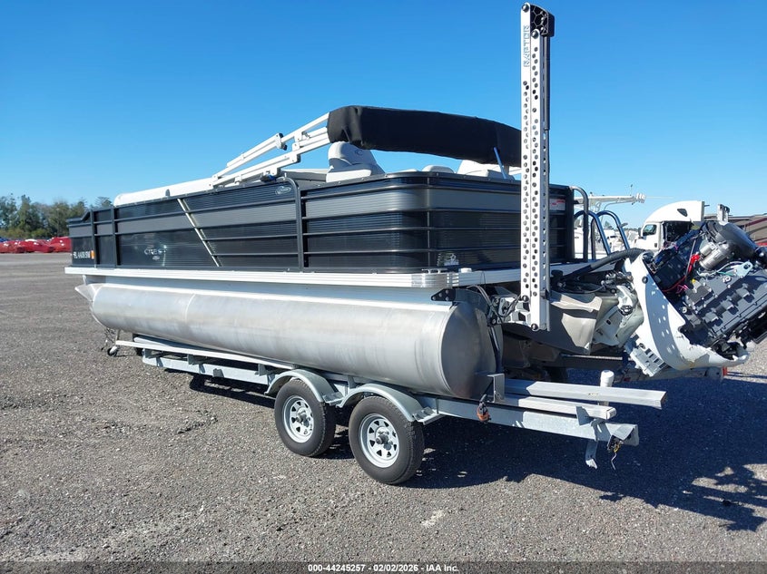 2021 Crest Iii Other