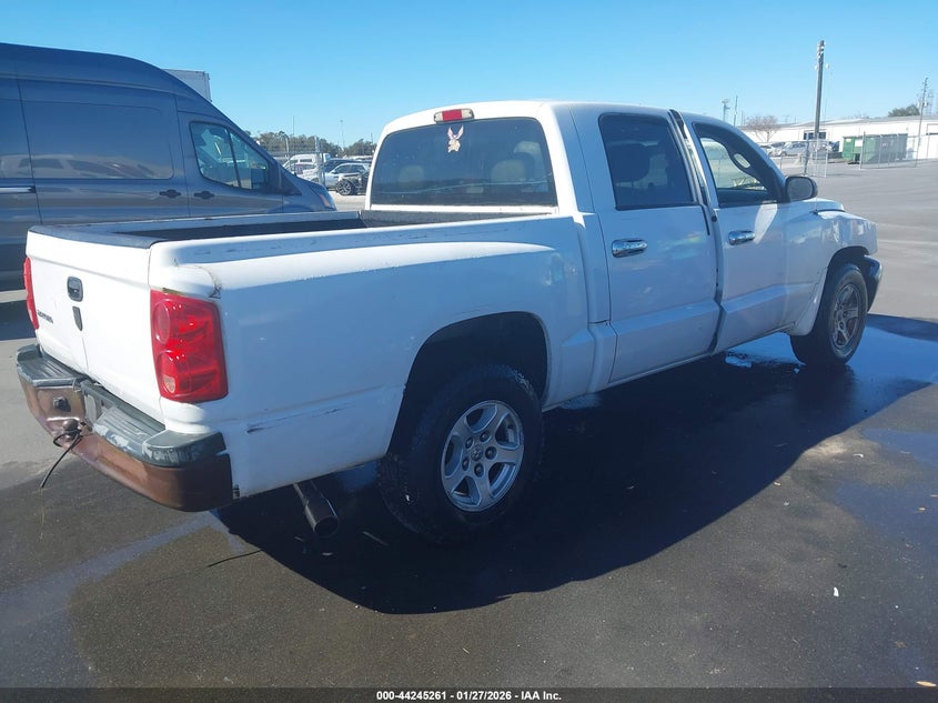 2007 Dodge Dakota St