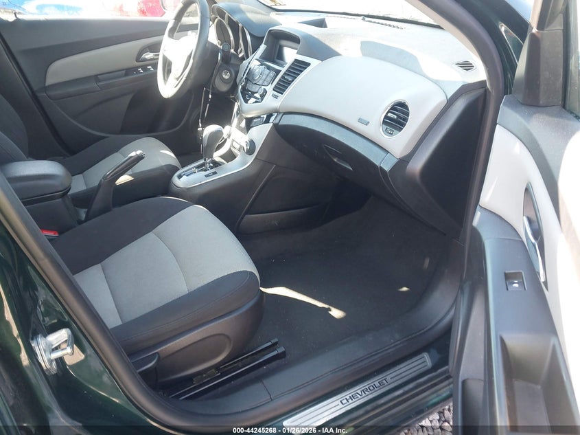 2014 Chevrolet Cruze Ls Auto