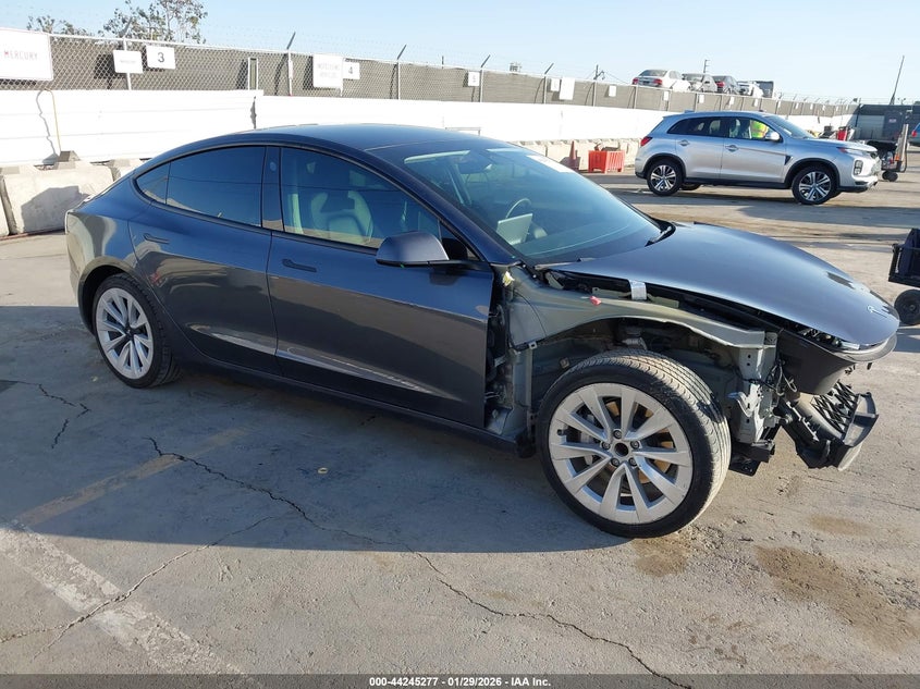 2022 Tesla Model 3 Rear-Wheel Drive