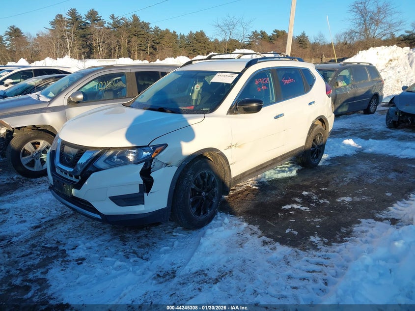 2017 Nissan Rogue Sv