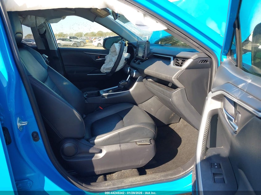 2020 Toyota Rav4 Xle Premium