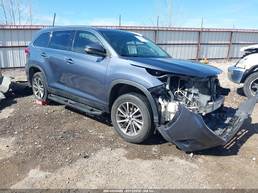 2019 Toyota Highlander Xle