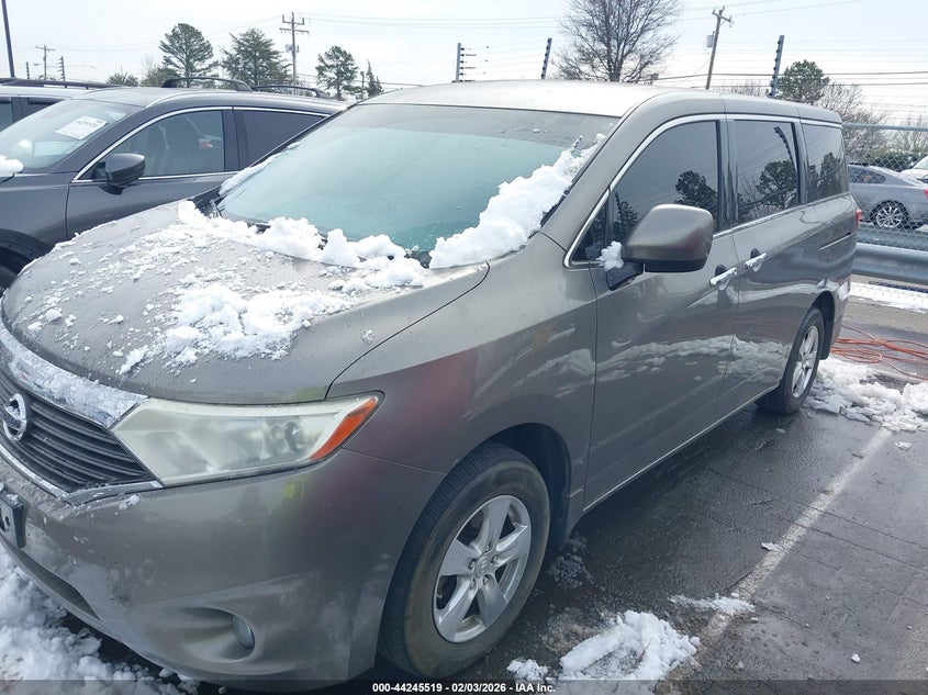 2015 Nissan Quest Sv