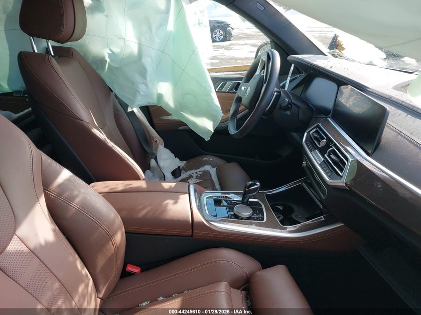 2022 BMW X5 xDrive40I