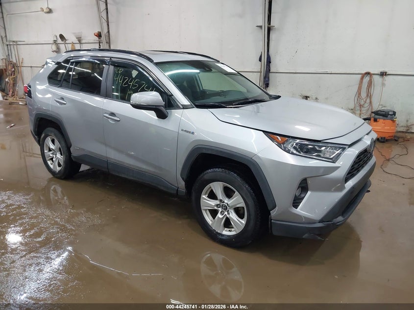 2019 Toyota Rav4 Hybrid Xle
