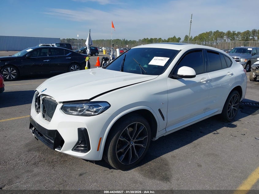 2023 BMW X4 xDrive30I