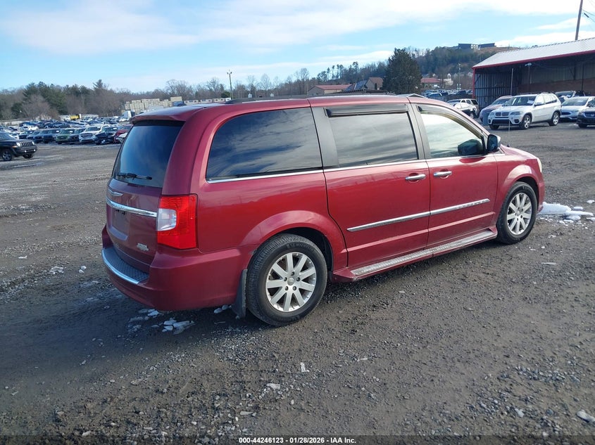 2012 Chrysler Town & Country Touring-L