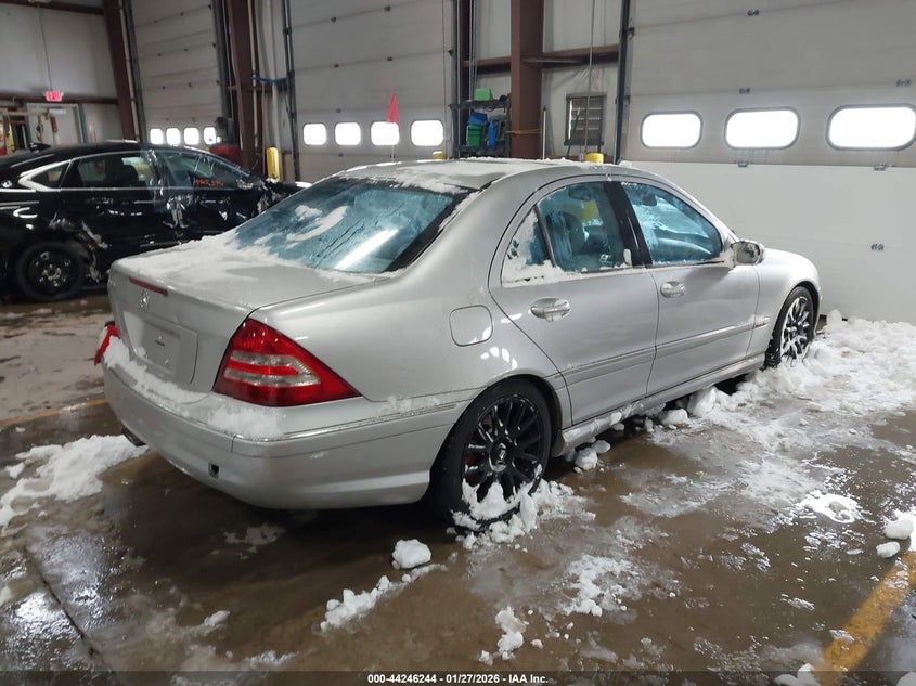 2005 Mercedes-Benz C 320 Luxury/Sport