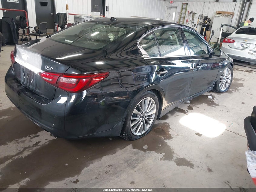 2018 Infiniti Q50 3.0T Luxe