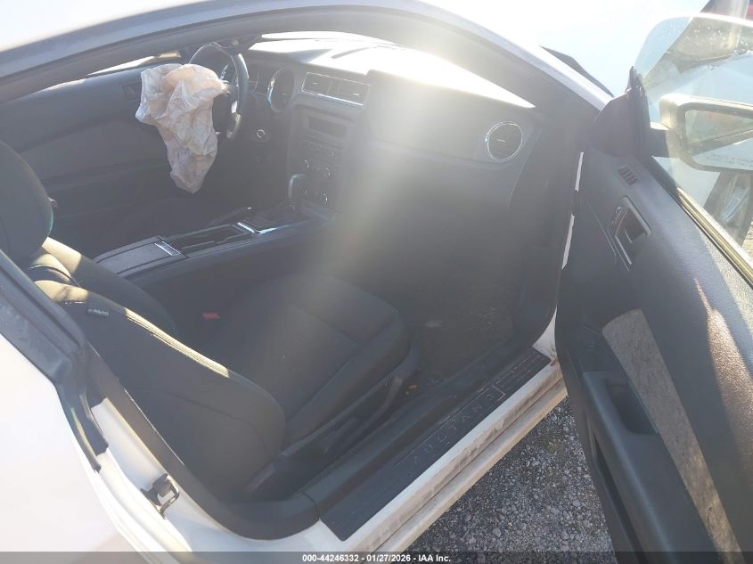 2013 Ford Mustang V6