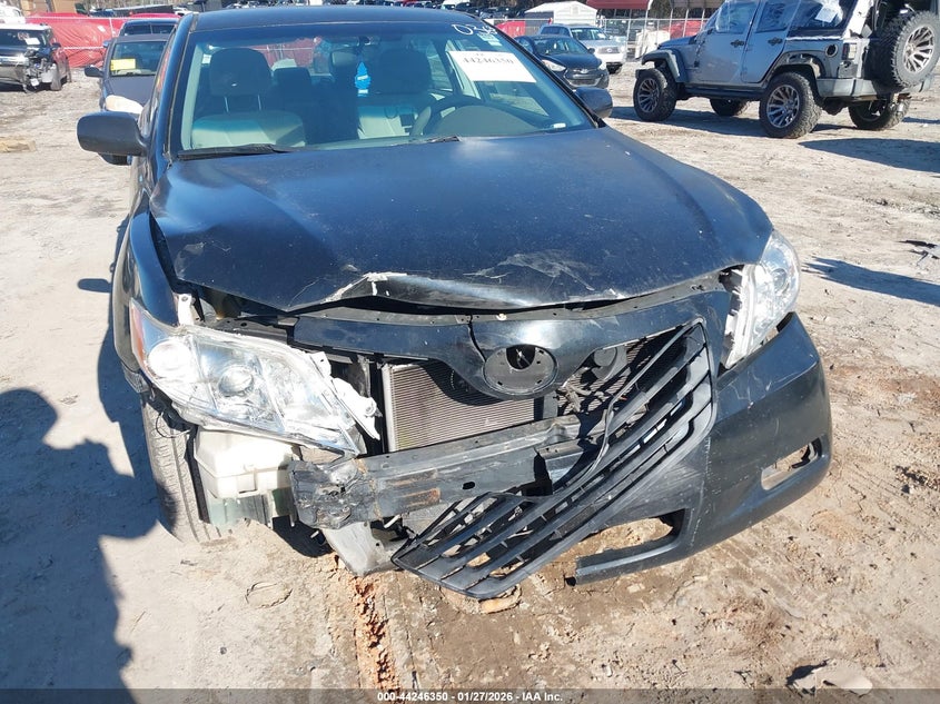2009 TOYOTA CAMRY auction photo 6