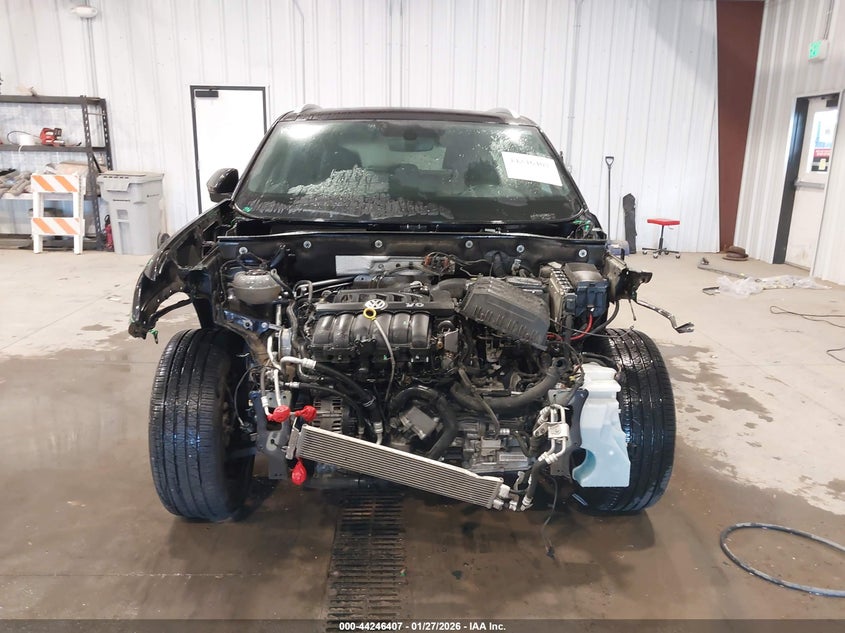 2022 Volkswagen Atlas Cross Sport 3.6L V6 Se W/Technology VIN: 1V2KE2CA9NC207727 Lot: 44246407