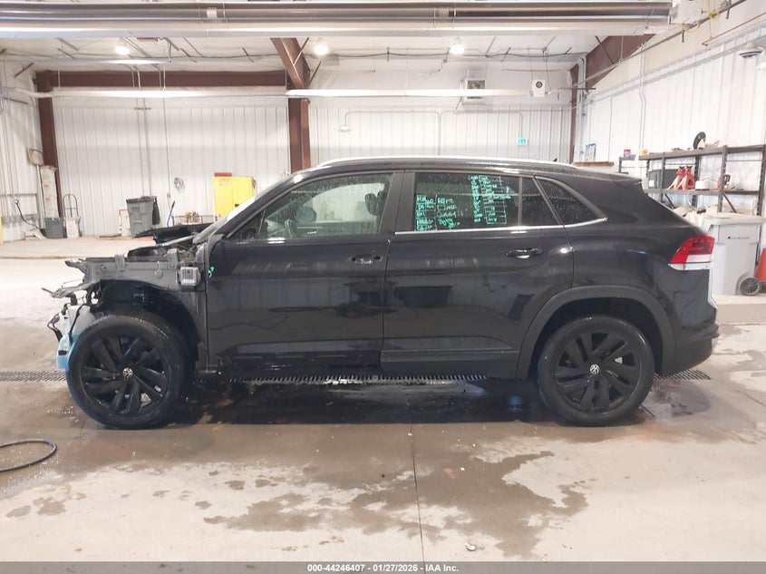 2022 Volkswagen Atlas Cross Sport 3.6L V6 Se W/Technology VIN: 1V2KE2CA9NC207727 Lot: 44246407