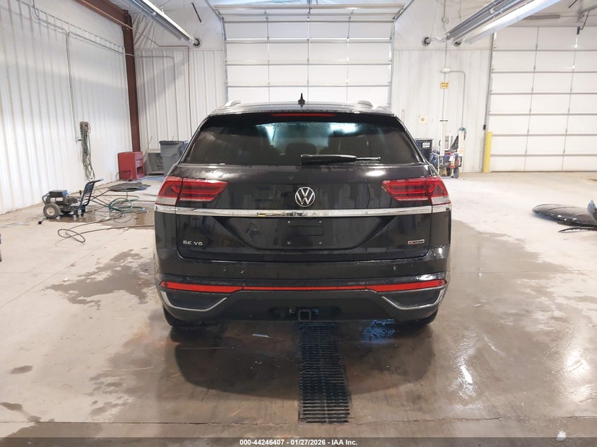 2022 Volkswagen Atlas Cross Sport 3.6L V6 Se W/Technology VIN: 1V2KE2CA9NC207727 Lot: 44246407