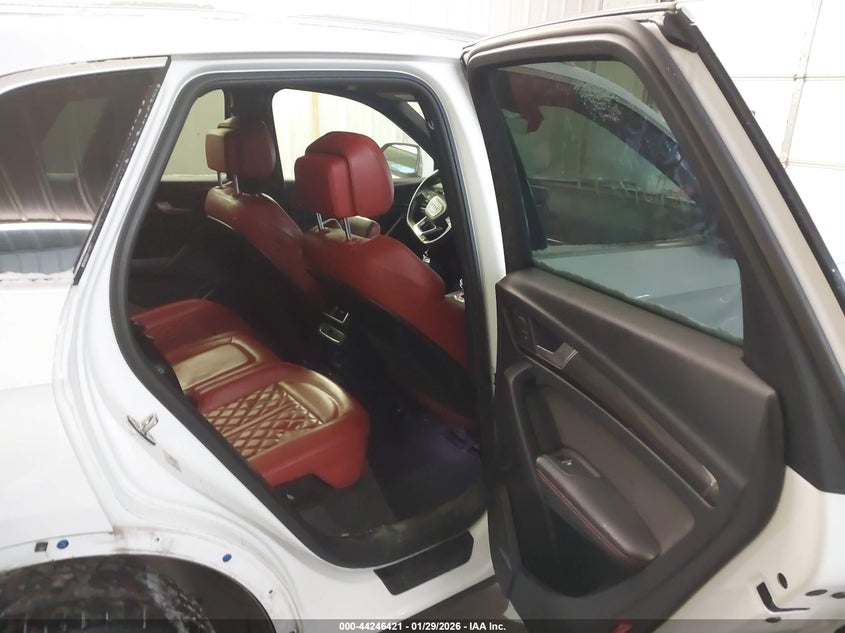 2018 Audi Sq5 3.0T Premium Plus VIN: WA1C4AFY0J2139307 Lot: 44246421