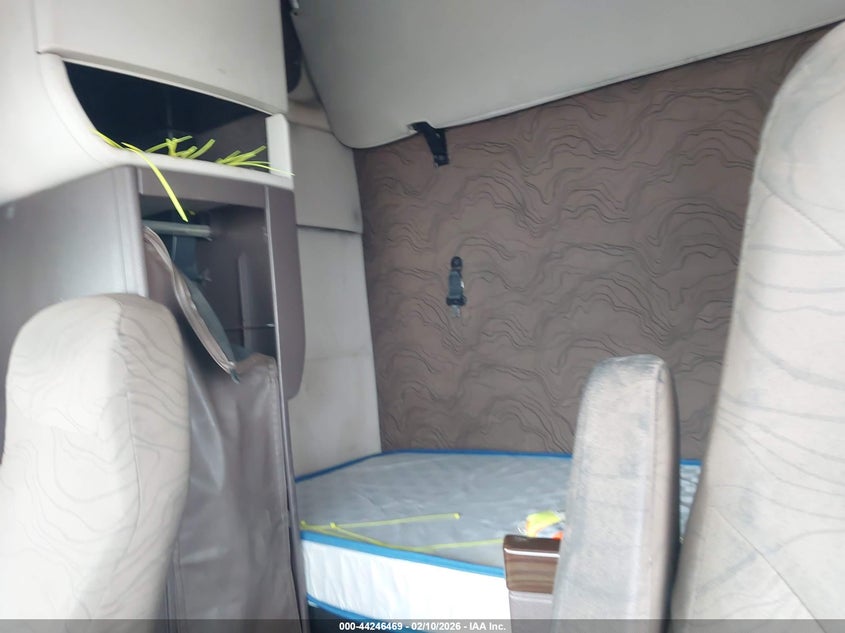 2014 Volvo Vn Vnl VIN: 4V4NC9TH6EN155105 Lot: 44246469