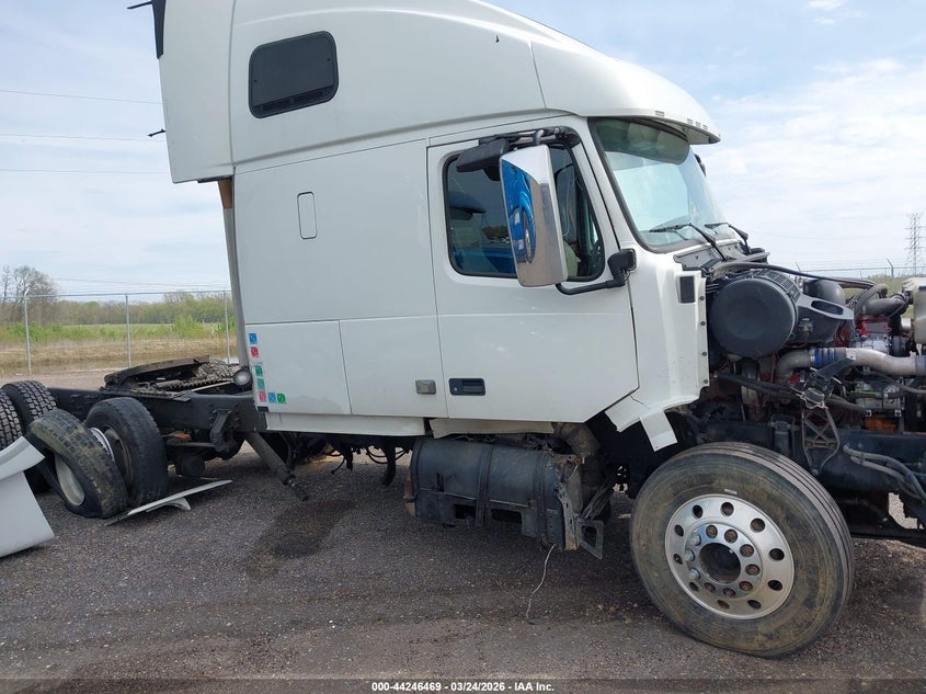 2014 Volvo Vn Vnl VIN: 4V4NC9TH6EN155105 Lot: 44246469