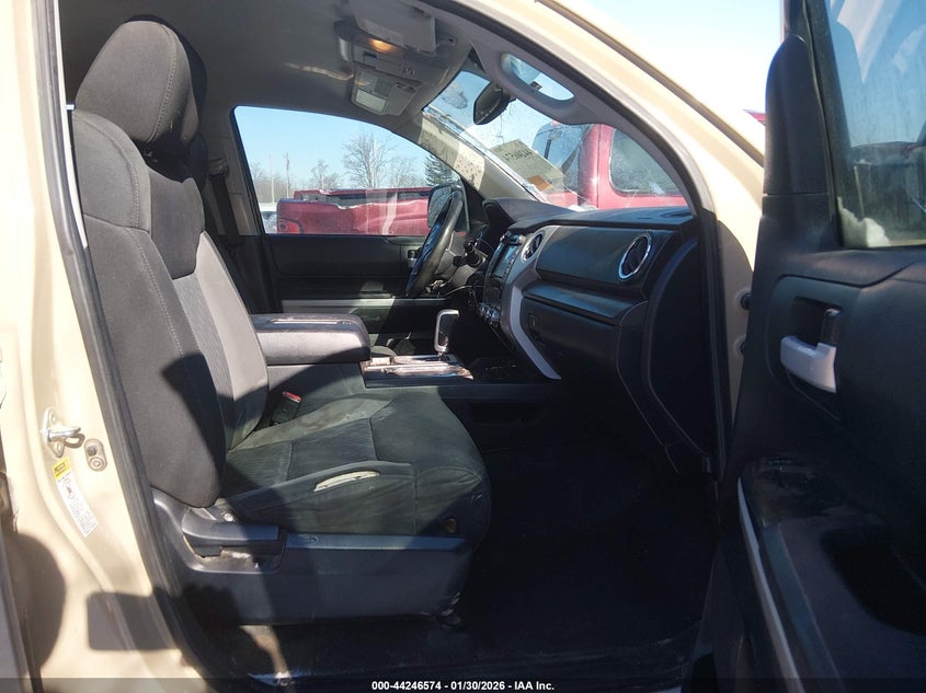 2017 Toyota Tundra Sr5 5.7L V8