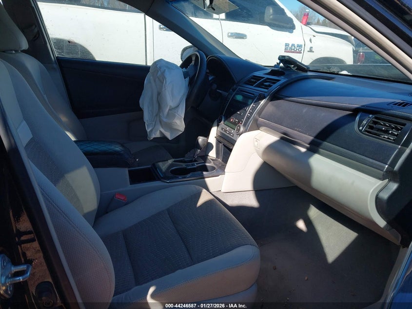 2012 Toyota Camry Hybrid Le