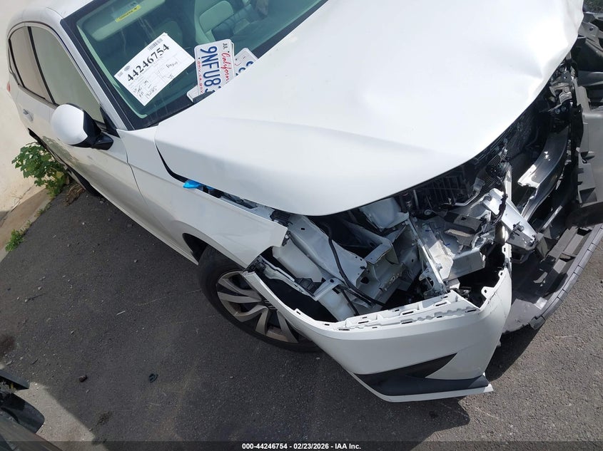 HONDA CIVIC LX 2024