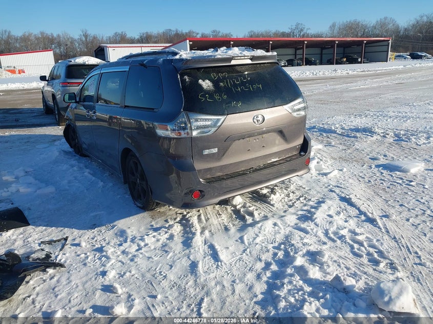 2020 Toyota Sienna Se Premium