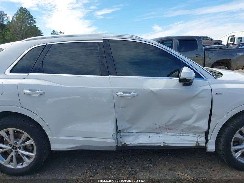 2022 Audi Q3 Premium Plus 45 Tfsi S Line Quattro Tiptronic VIN: WA1EECF36N1098019 Lot: 44246779