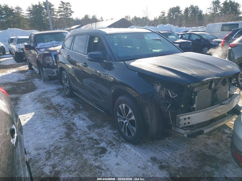 2022 Toyota Highlander Xle