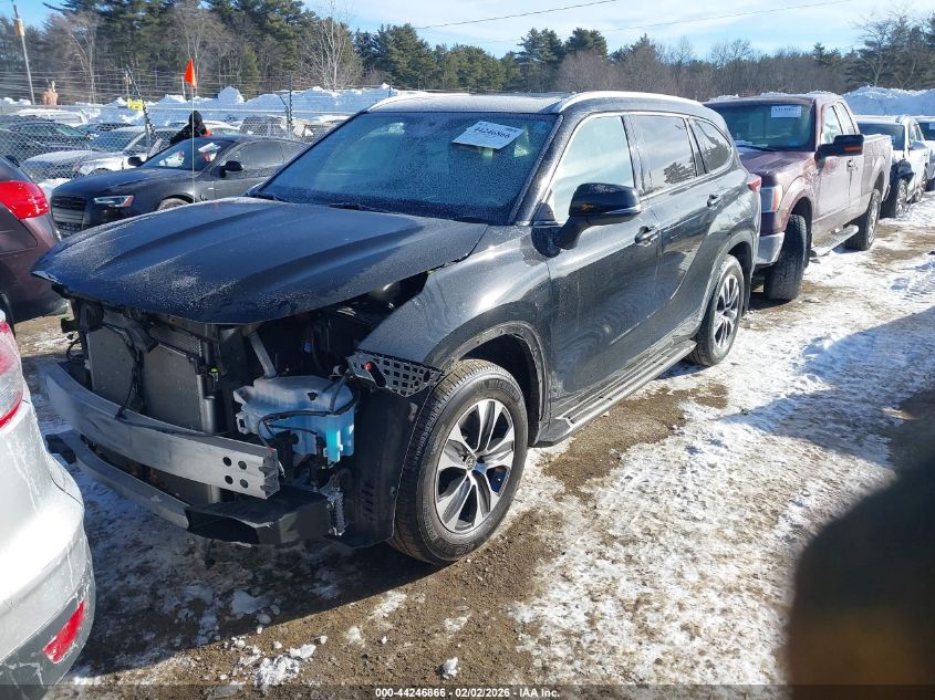 2022 Toyota Highlander Xle
