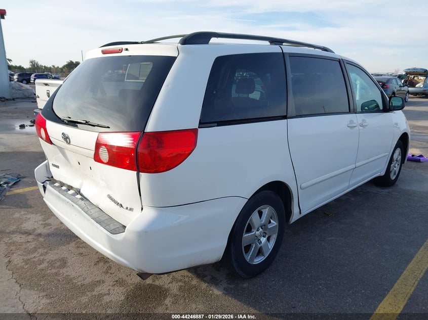 2006 Toyota Sienna Le