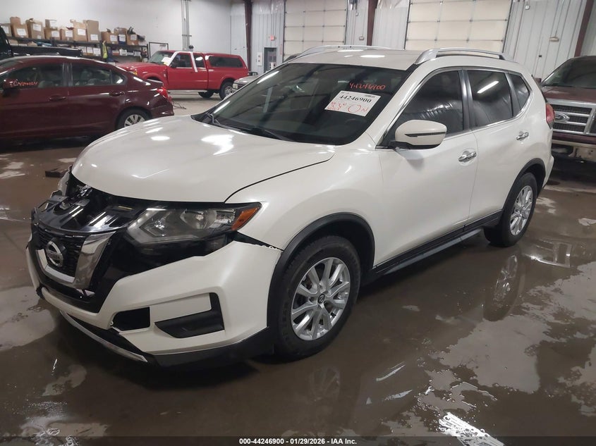 2017 Nissan Rogue Sv