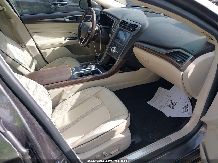 2017 Ford Fusion Hybrid Platinum