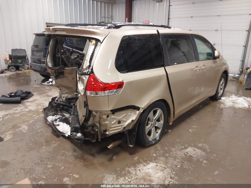 2011 Toyota Sienna Le V6