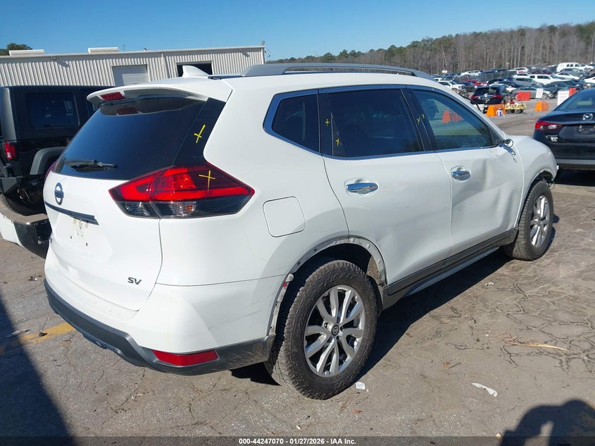 2017 Nissan Rogue Sv