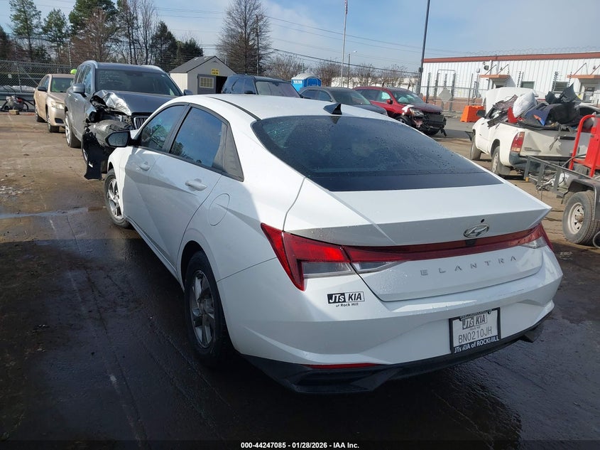 2021 Hyundai Elantra Se