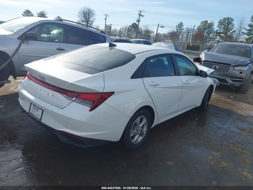 2021 Hyundai Elantra Se
