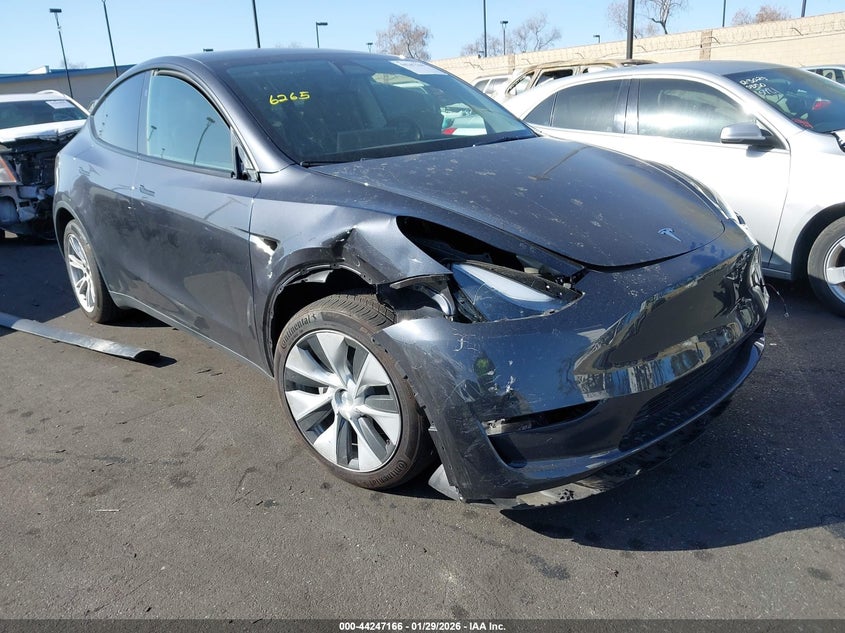 2024 Tesla Model Y Long Range Dual Motor All-Wheel Drive/Rwd