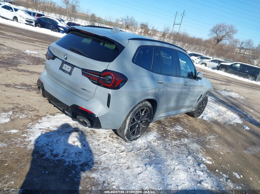 2022 BMW X3 xDrive30I