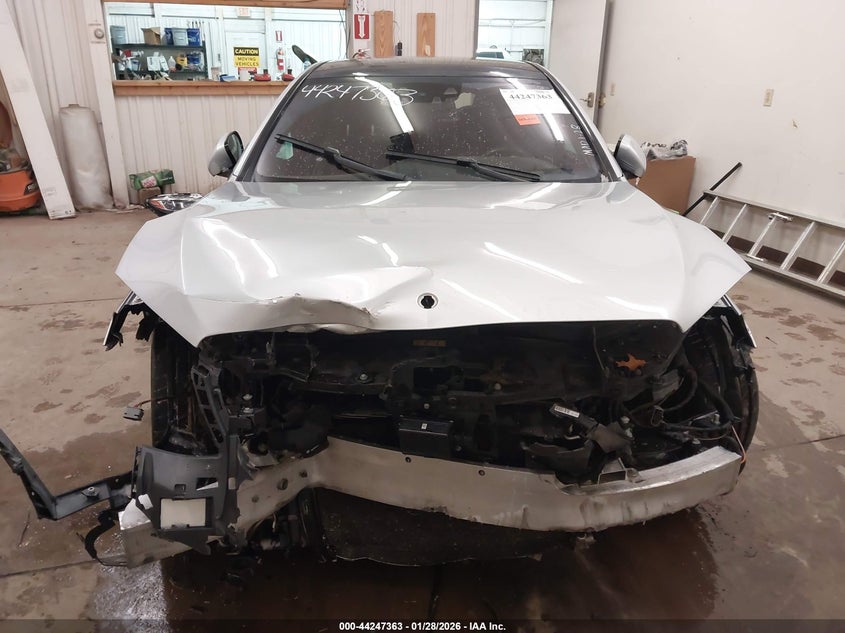 2016 Mercedes-Benz S 550 4Matic VIN: WDDUG8FB2GA227592 Lot: 44247363